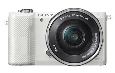 Sony ILCE-5000L+Sony 16-50mm