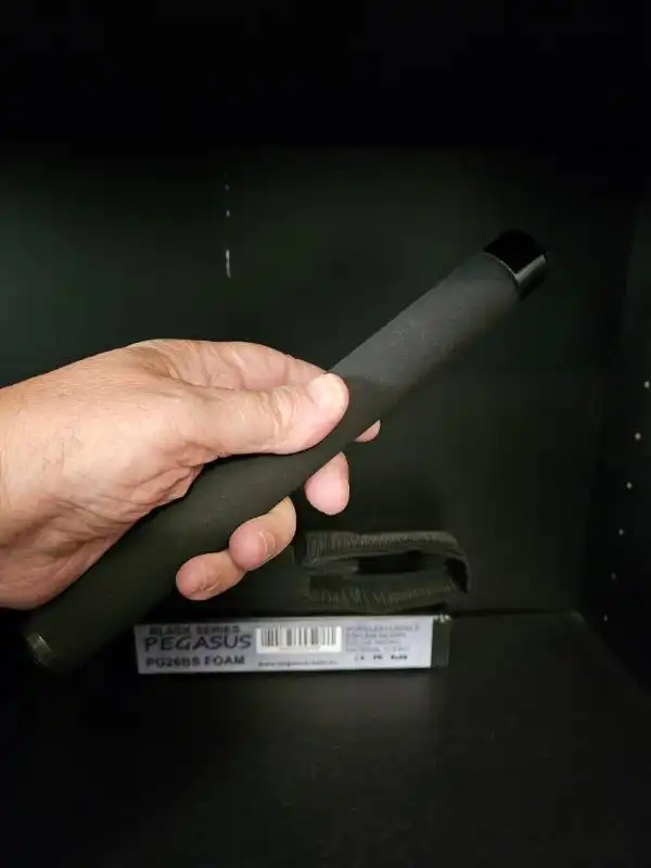 PEGASUS PG16 ALU Mini porra extensible de 16 centimetros y de aluminio