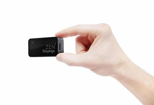 ZEN by Beepings, el tracker GPS que te conecta a lo que ms te importa. - ZEN by Beepings te conecta
a lo que no quieres perder durante varios meses
y sin recargar.
Sensor de movimiento, historial,
batera de larga duracin